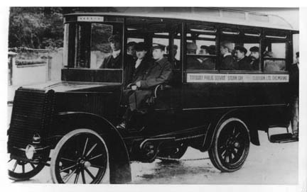 Clarkson Steam Bus, Cars